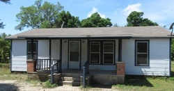 Pre-foreclosure in  GARCON POINT RD Milton, FL 32583