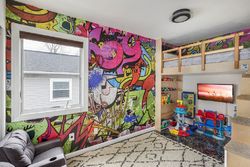 Pre-foreclosure in  JUSTIN AVE Staten Island, NY 10306