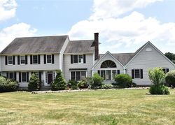 Pre-foreclosure in  WINTERGREEN AVE Hamden, CT 06514