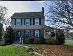Pre-foreclosure in  W HOLLY OAK RD Wilmington, DE 19809