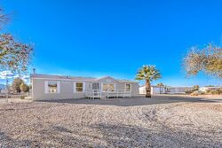 Pre-foreclosure in  DEANNA ST Pahrump, NV 89048