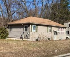 Pre-foreclosure in  S MAIN ST Nashua, NH 03060