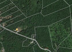 Pre-foreclosure in  N BENNINGTON RD Bennington, NH 03442