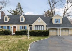 Pre-foreclosure in  MOUNTAIN AVE Plainfield, NJ 07060