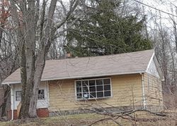 Pre-foreclosure in  MILL ST Wallkill, NY 12589