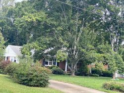 Pre-foreclosure in  SUMMIT AVE Browns Summit, NC 27214