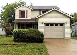 Pre-foreclosure in  PARK AVE Franklin, OH 45005