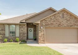 Pre-foreclosure in  NW 164TH TER Edmond, OK 73013