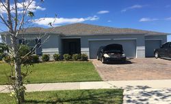 Pre-foreclosure in  BLUE LAKE CIR Kissimmee, FL 34758