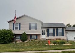 Pre-foreclosure Listing in DRUMMER DR NEW OXFORD, PA 17350