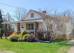 Pre-foreclosure in  PARADISE AVE Belle Vernon, PA 15012