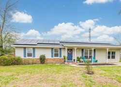 Pre-foreclosure in  WATERFORD DR Pensacola, FL 32514