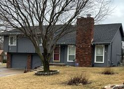 Pre-foreclosure in  TRAIL CREEK AVE Omaha, NE 68157