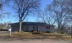 Pre-foreclosure in  8TH AVE S Saint Cloud, MN 56301