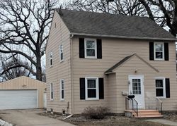 Pre-foreclosure in  10TH ST NW Austin, MN 55912
