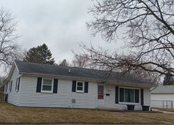 Pre-foreclosure in  N DEWEY ST Owosso, MI 48867