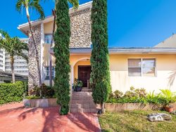 Pre-foreclosure in  CARLYLE AVE Miami Beach, FL 33141