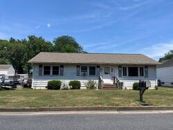  Charles St, Hurlock MD