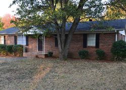 Pre-foreclosure in  LEWISBURG DR NW Huntsville, AL 35810