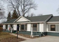 Pre-foreclosure in  MICHIGAN AVE Maumee, OH 43537