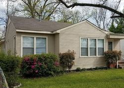 Pre-foreclosure in  DUDLEY LN Bossier City, LA 71112