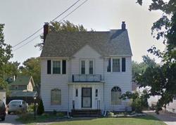 Pre-foreclosure in  HAWTHORNE AVE Lorain, OH 44052