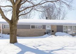 Pre-foreclosure in  SHARON LN North Aurora, IL 60542