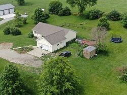Pre-foreclosure in  165TH AVE Indianola, IA 50125