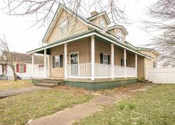 Pre-foreclosure in  MAIN ST Vincennes, IN 47591