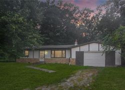 Pre-foreclosure in  W DUPONT DR S Martinsville, IN 46151