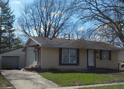 Pre-foreclosure in  IVANHOE WAY Urbana, IL 61802