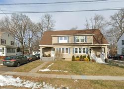 Pre-foreclosure in  WASHINGTON CIR West Hartford, CT 06119