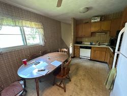 Pre-foreclosure in  HANSON DR Cincinnati, OH 45240