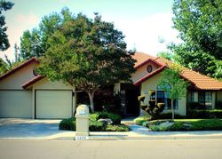 Pre-foreclosure in  E OMAHA AVE Fresno, CA 93720