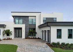 Pre-foreclosure in  BECKER CT Orlando, FL 32827