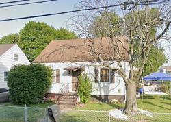 Pre-foreclosure Listing in ORANGE ST STRATFORD, CT 06615