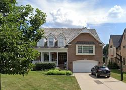 Pre-foreclosure Listing in N CLAY ST HINSDALE, IL 60521
