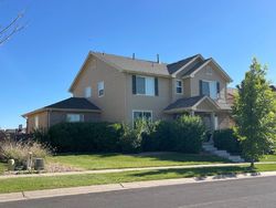 Pre-foreclosure in  E 61ST DR Aurora, CO 80019