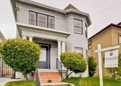 Pre-foreclosure Listing in MARKET ST EMERYVILLE, CA 94608