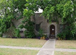 Pre-foreclosure in  E DREXEL AVE San Antonio, TX 78210
