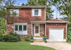 Pre-foreclosure in  MANOR RD Beverly, NJ 08010