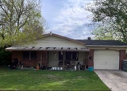 Pre-foreclosure in  MEADOW DR Killeen, TX 76549