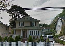 Pre-foreclosure in  BROWNING ST Baldwin, NY 11510