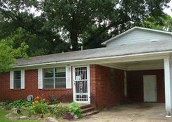 Pre-foreclosure in  EASTWOOD DR Searcy, AR 72143