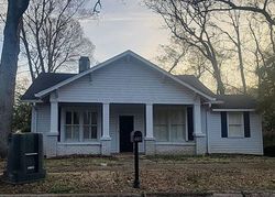 Pre-foreclosure in  HOWELL ST Florence, AL 35630