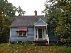 Pre-foreclosure in  HIGHLAND AVE Waterbury, CT 06708