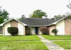Pre-foreclosure in  WOODMOSS DR Baton Rouge, LA 70816