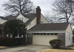 Pre-foreclosure in  PENNSYLVANIA AVE Mount Vernon, NY 10552