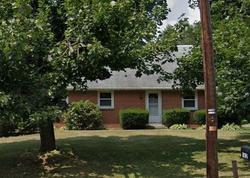 Pre-foreclosure in  RIDGE HILL RD Mechanicsburg, PA 17050