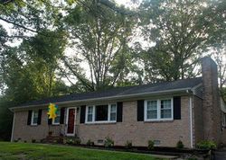 Pre-foreclosure in  CLARIDGE DR Chesterfield, VA 23832